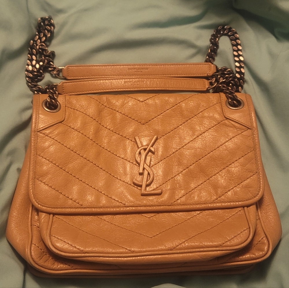 Yves Saint Laurent Beige Niki Medium Shoulder Bag